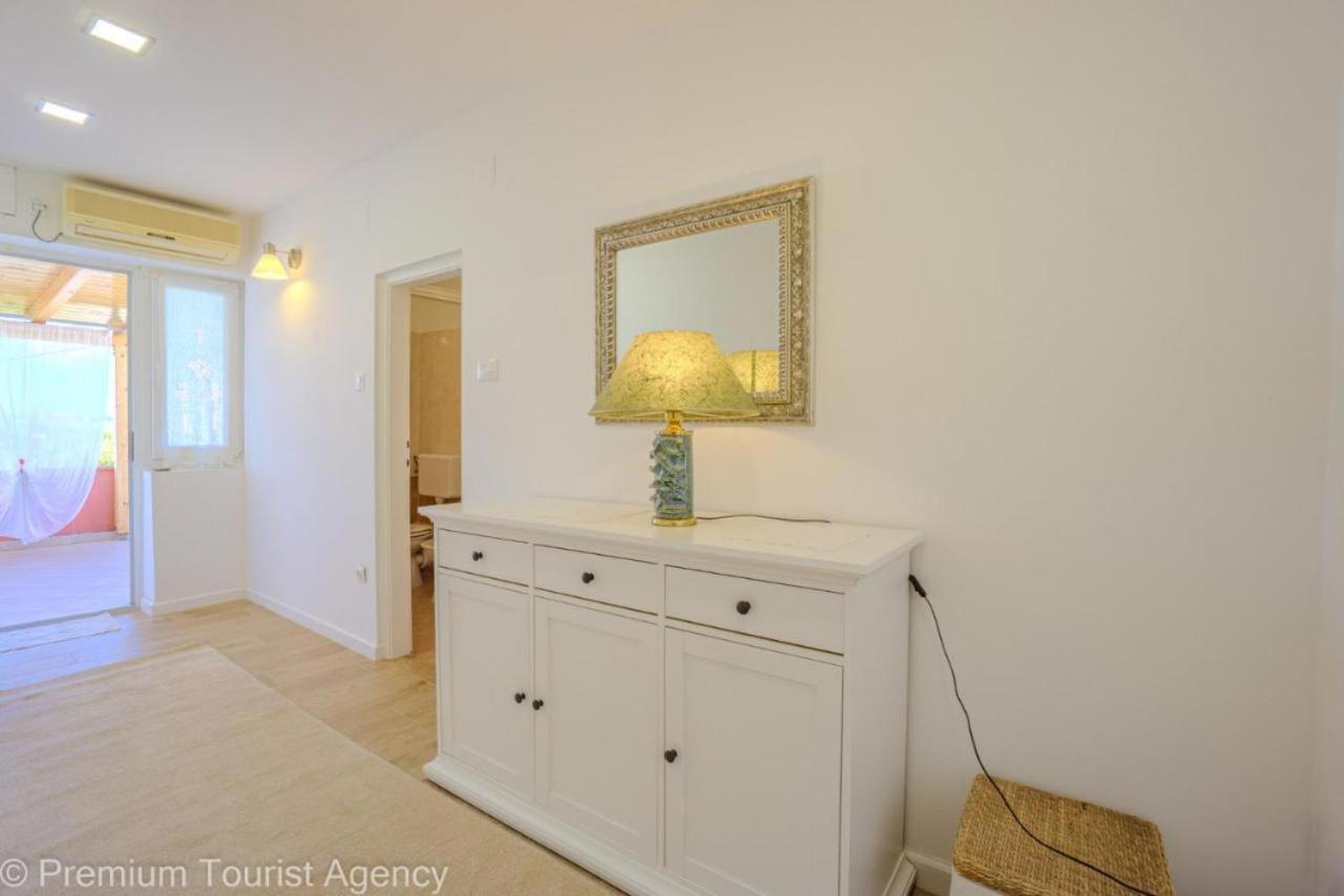 Sunset Apartment With Sea View Povljana Extérieur photo
