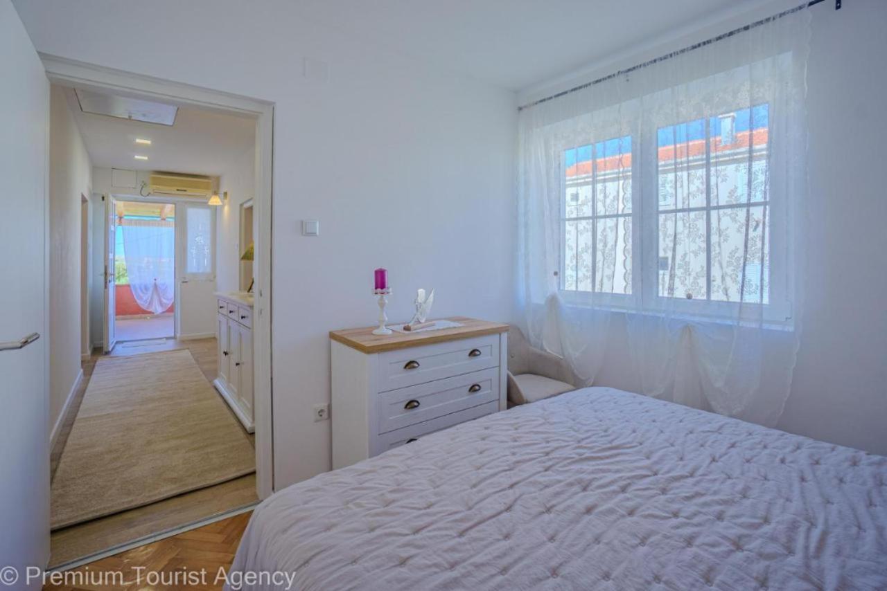 Sunset Apartment With Sea View Povljana Extérieur photo